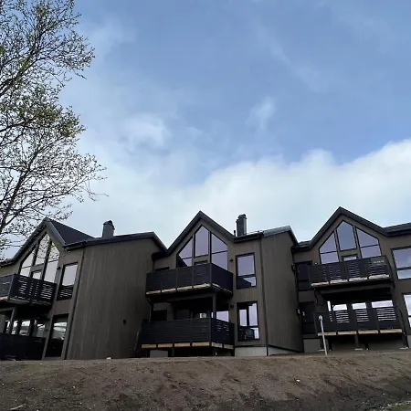 Skaidi Lodge - Modern Cabin Luxury - Near Nussir - 6 Beds * Hammerfest