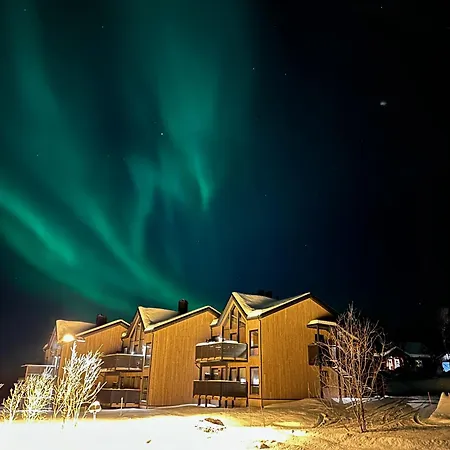 Skaidi Lodge - Modern Cabin Luxury - Near Nussir - 6 Beds Apartman Hammerfest